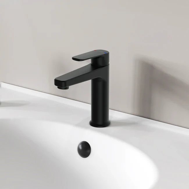 Carmela Leo S Bathroom Sink Faucet Matte Black — view 3